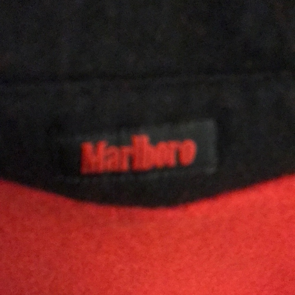 VINTAGE MARLBORO RIVERSABLE JACKET - Picture 10 of 16